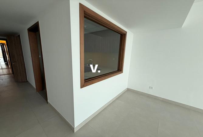 122897643 - Property Image 2
