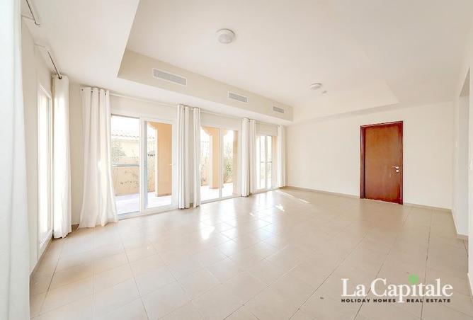 82811084 - Property Image 3