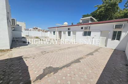 Villa - Studio - 5 for rent in Al Jazzat - Al Riqqa - Sharjah