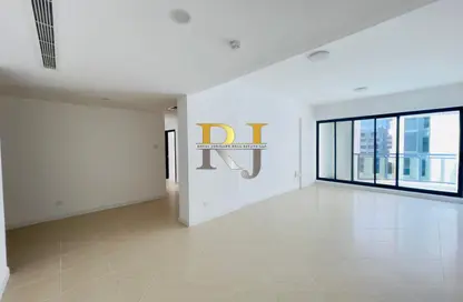 Apartment - 2 Bedrooms - 2 Bathrooms for rent in Mankhool Building - Mankhool - Bur Dubai - Dubai