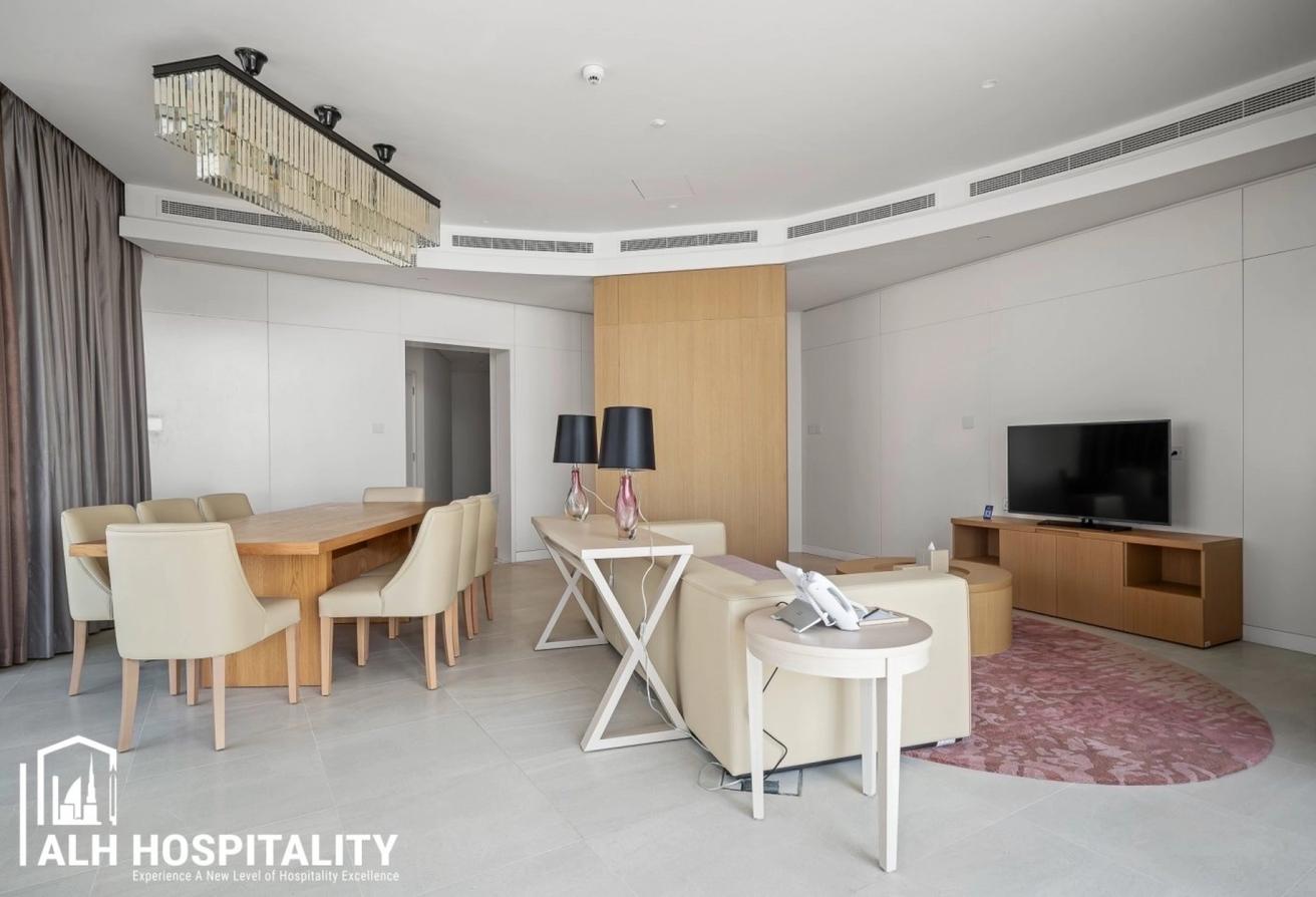 Panoramic Creek View | Hilton| Bills Included photo 5