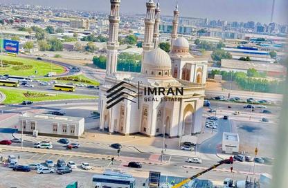 Apartment - 2 Bedrooms - 3 Bathrooms for rent in New Al Taawun Road - Al Taawun - Sharjah