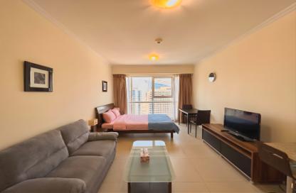 Apartment - Studio - 1 Bathroom for rent in Goldcrest Executive - JLT Cluster C - Jumeirah Lake Towers - Dubai