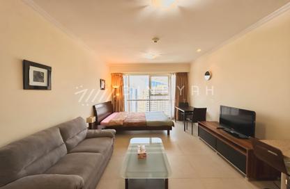 Apartment - Studio - 1 Bathroom for rent in Goldcrest Executive - JLT Cluster C - Jumeirah Lake Towers - Dubai