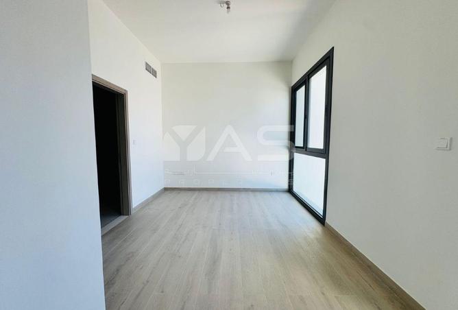 79823100 - Property Image 2