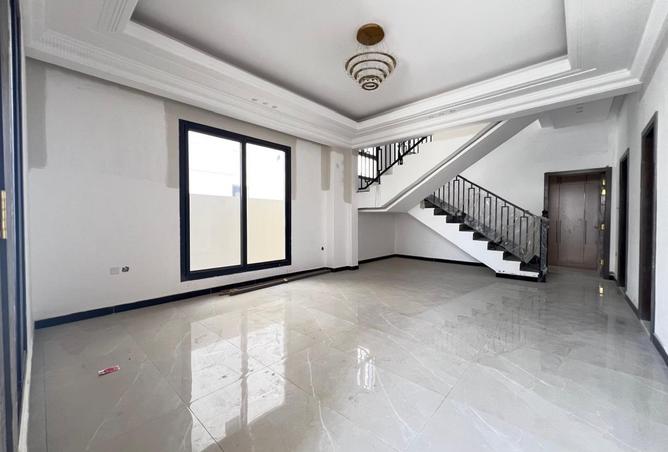 127472464 - Property Image 3