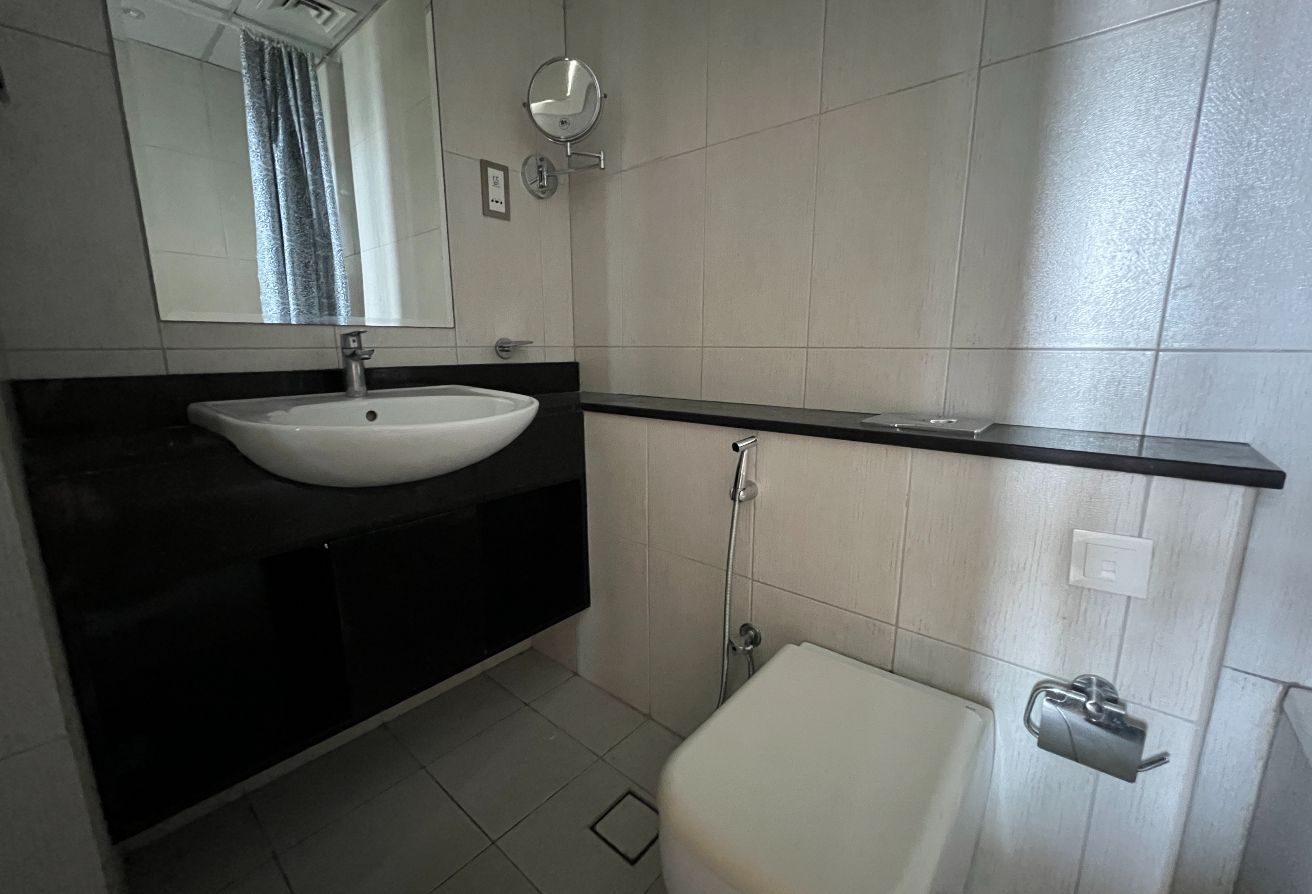 1 bedroom apartment in Ghalia Tower, Jumeirah Village Circle: 16