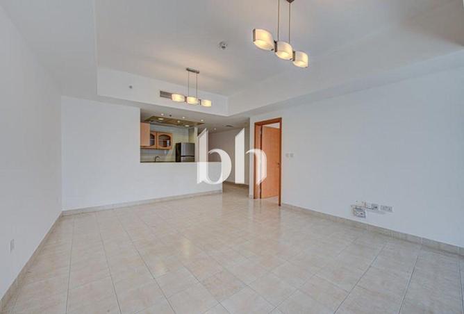 121989646 - Property Main Image