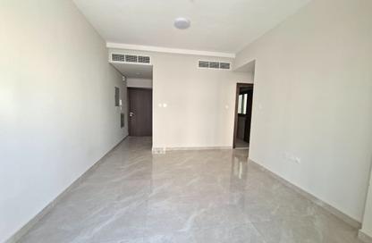Apartment - 1 - 2 for rent in Fire Station Road - Muwaileh - Sharjah Apartment - 1 - 2 for rent in Fire Station Road - Muwaileh - Sharjah