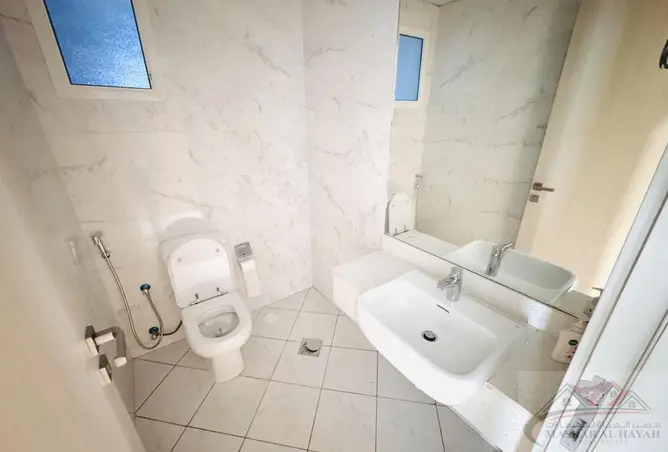 147758116 - Property Image 3