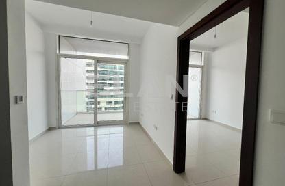 Apartment - 1 - 1 for rent in Reva Residences - Business Bay - Dubai