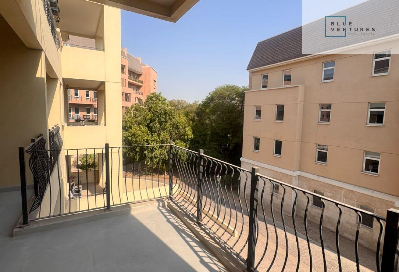 Upgraded | White Goods Included | Balcony photo 10
