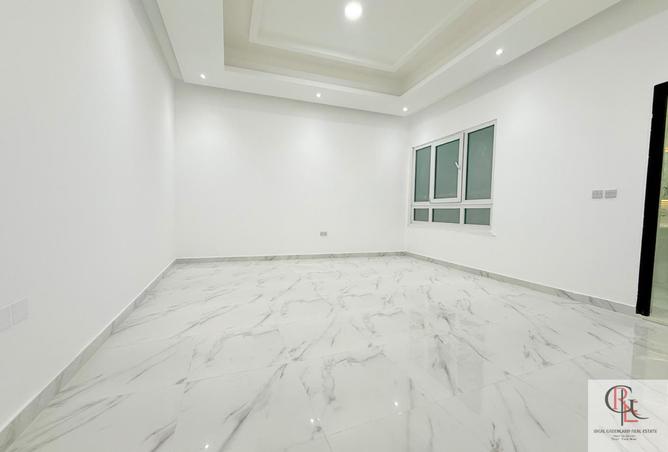 99142706 - Property Image 2