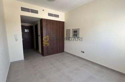 Apartment - Studio - 1 for rent in Amwaj Building - Al Souk Al Kabeer - Bur Dubai - Dubai Apartment - Studio - 1 for rent in Amwaj Building - Al Souk Al Kabeer - Bur Dubai - Dubai