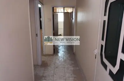 مكتب - غرفة نوم - 2 حمامات للايجار في ميدان الرولة - منطقة الرولة - الشارقة