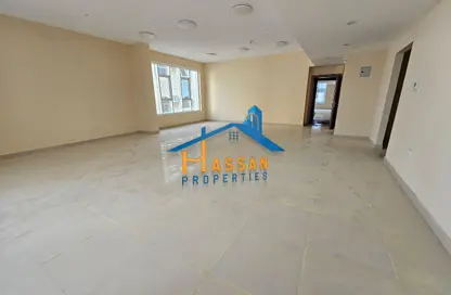 Full Floor - Studio - 6 Bathrooms for rent in Abu shagara - Sharjah