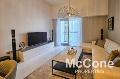 Apartment - 1 - 2 for rent in Cayan Tower - Dubai Marina - Dubai