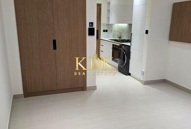 117701619 - Property Image 3