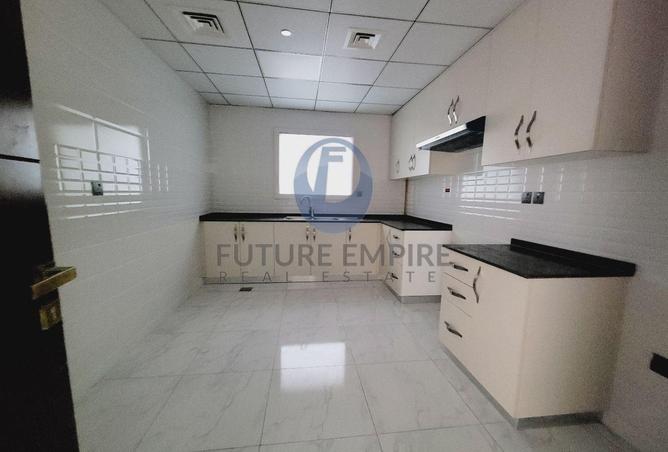 72316008 - Property Image 3