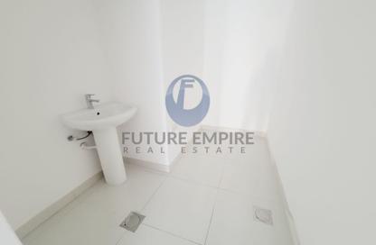 Shop - Studio - 1 for rent in Oud Metha - Bur Dubai - Dubai