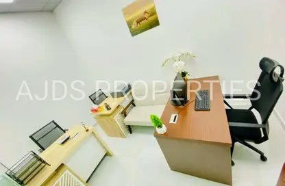 Office Space - 1 Bedroom - 1 Bathroom for rent in Red Avenue - Al Garhoud - Dubai