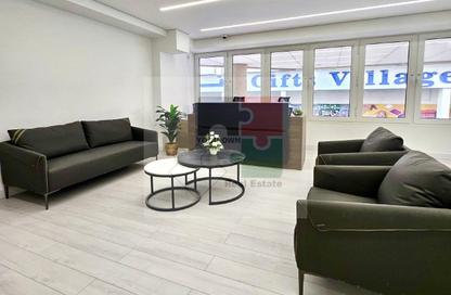 Business Centre - Studio - 2 for rent in Al Maskan - Al Karama - Bur Dubai - Dubai Business Centre - Studio - 2 for rent in Al Maskan - Al Karama - Bur Dubai - Dubai
