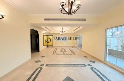 Villa - 5 - 5 for rent in Mirdif Villas - Mirdif - Dubai
