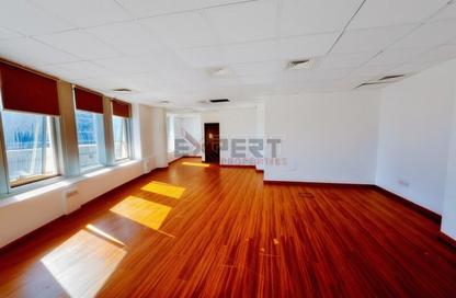 Office Space - Studio - 1 Bathroom for rent in Silver Tower - Business Bay - Dubai Office Space - Studio - 1 Bathroom for rent in Silver Tower - Business Bay - Dubai