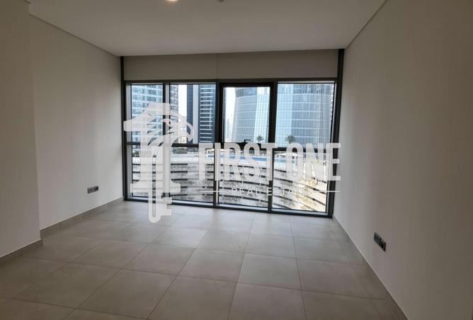 135627940 - Property Image 2