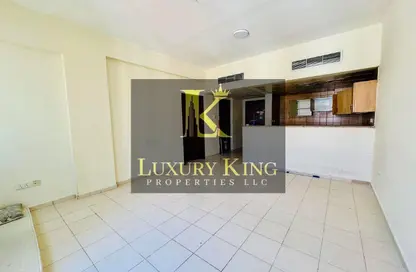 Apartment - 1 Bedroom - 1 Bathroom for rent in Building L13 - Greece Cluster - International City - Dubai Apartment - 1 Bedroom - 1 Bathroom for rent in Building L13 - Greece Cluster - International City - Dubai