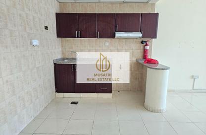 Apartment - Studio - 1 Bathroom for rent in Al Maya Building - Al Nahda - Sharjah Apartment - Studio - 1 Bathroom for rent in Al Maya Building - Al Nahda - Sharjah