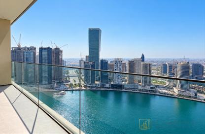 Apartment - 1 - 2 for sale in Peninsula Four - Peninsula - Business Bay - Dubai