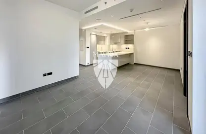 شقة - 2 غرف نوم - 2 حمامات للبيع في برج The Crest C - ذا كريست - صبحا هارتلاند - مدينة الشيخ محمد بن راشد - دبي