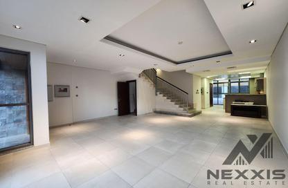 Villa - 4 - 6 for rent in Comfy Villas - District 11 - Jumeirah Village Circle - Dubai