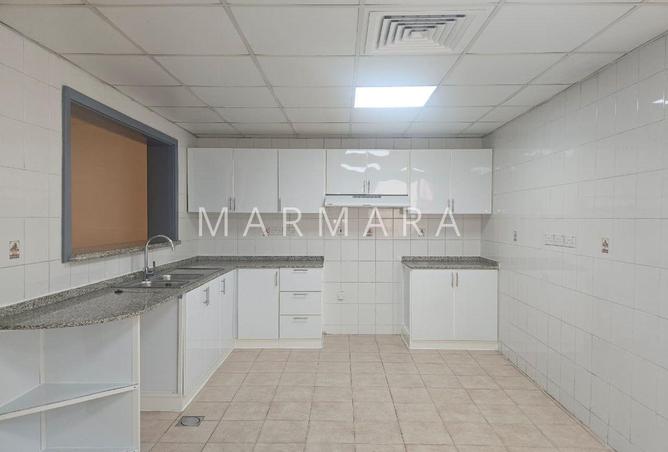 76564838 - صورة العقار 3