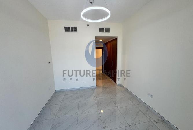 64032259 - Property Image 3