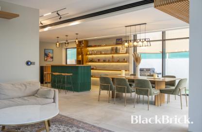Villa - 4 - 4 for sale in The Turf - Damac Hills - Dubai