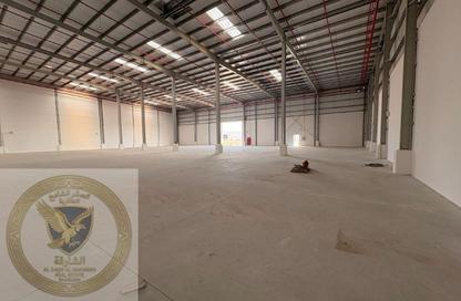 Warehouse - Studio - 2 Bathrooms for rent in Al Sajaa S - Al Sajaa - Sharjah