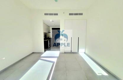 Apartment - Studio - 1 for rent in The Link - East Village - Aljada - Sharjah