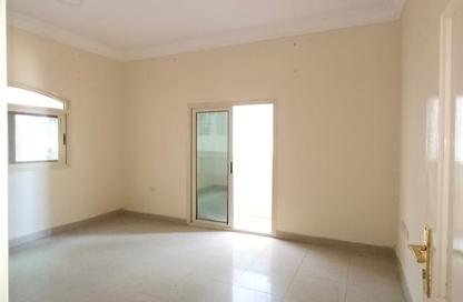 Apartment - 2 - 2 for rent in Safia Tower - Al Majaz 3 - Al Majaz - Sharjah