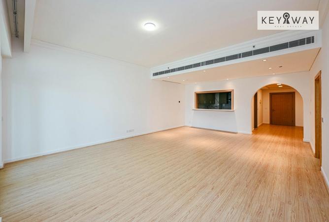 136558054 - Property Image 2