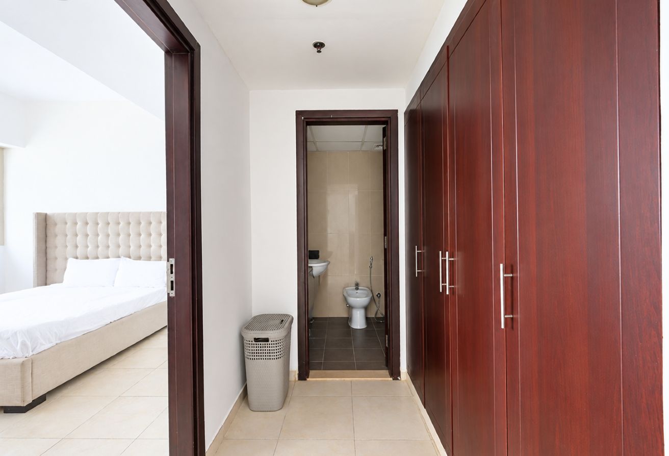 1 bedroom apartment in Lake Shore Tower, Jumeirah Lake Towers: 10