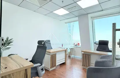 Business Centre - Studio - 3 Bathrooms for rent in Iris Bay - Business Bay - Dubai