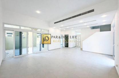 Villa - 4 - 5 for rent in Mirdiff 44 Villas - Mirdif - Dubai