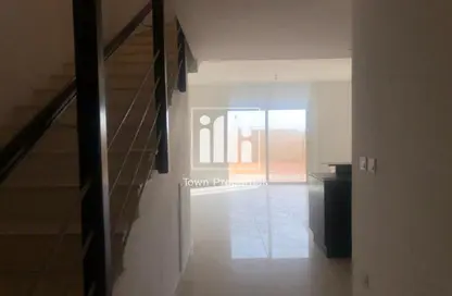 Villa - 2 Bedrooms - 3 Bathrooms for rent in Al Reef Villas - Al Reef - Abu Dhabi