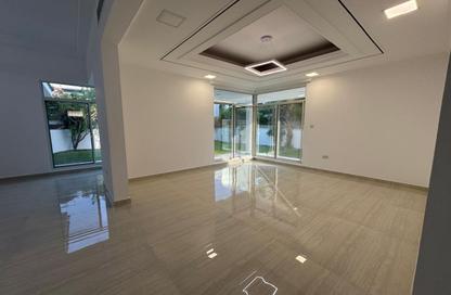 Villa - 5 - 6 for rent in Umm Suqeim 1 Villas - Umm Suqeim 1 - Umm Suqeim - Dubai Villa - 5 - 6 for rent in Umm Suqeim 1 Villas - Umm Suqeim 1 - Umm Suqeim - Dubai