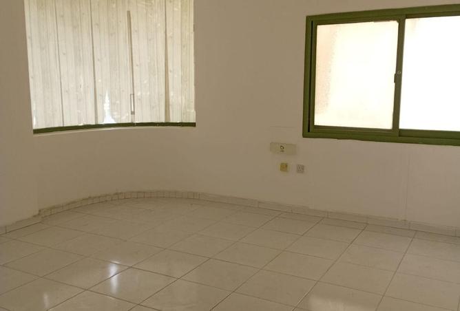 64404872 - صورة العقار 3