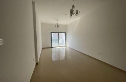 Apartment - 3 Bedrooms - 3 Bathrooms for rent in New Al Taawun Road - Al Taawun - Sharjah