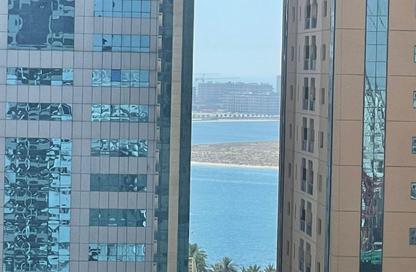 شقة - 3 غرف نوم - 3 حمامات للايجار في شارع التعاون الجديد - التعاون - الشارقة شقة - 3 غرف نوم - 3 حمامات للايجار في شارع التعاون الجديد - التعاون - الشارقة