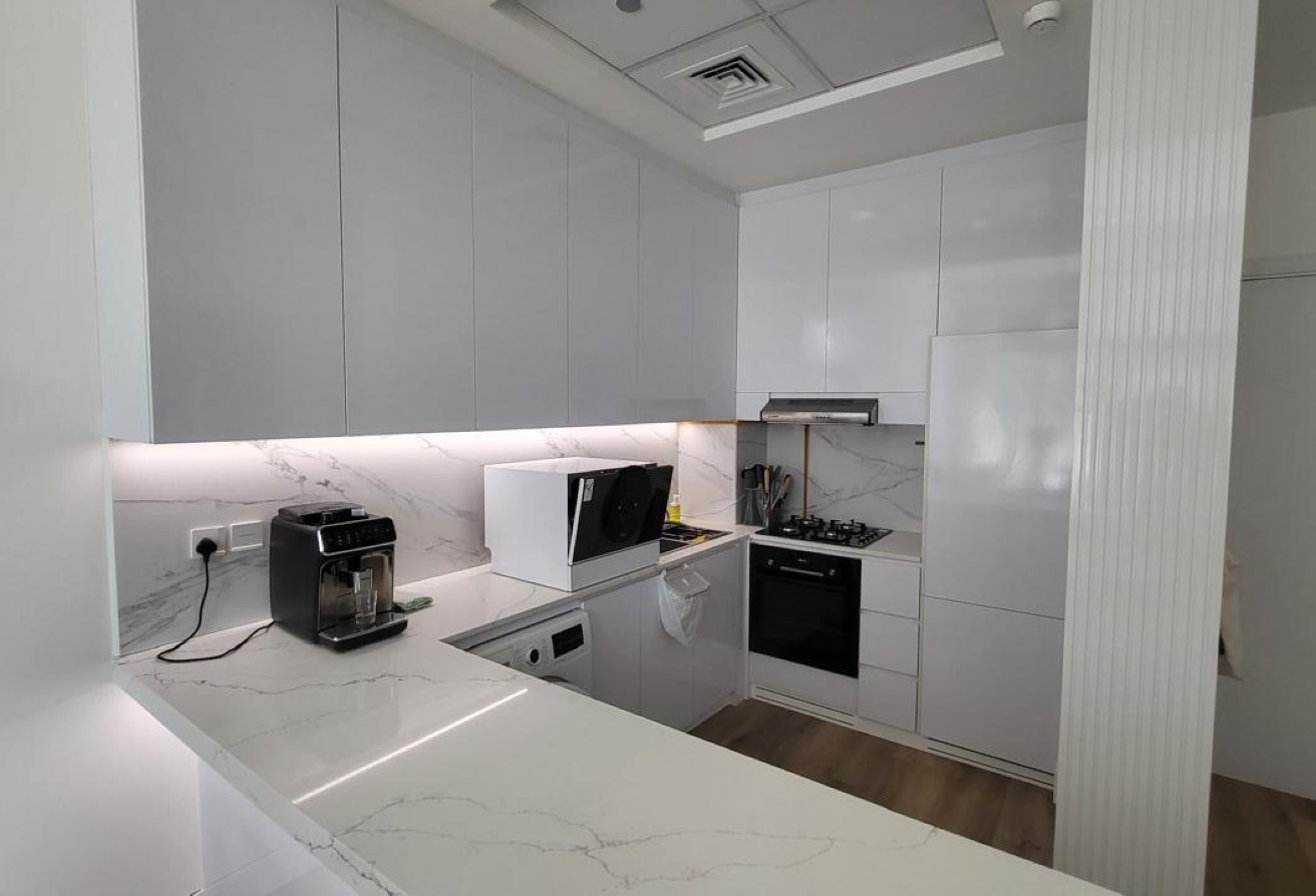 1 bedroom apartment in Lumina Vista Residences, Jumeirah Village Circle: 9